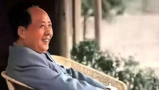 紀念毛澤東同志誕辰126周年！致敬一代偉人！
